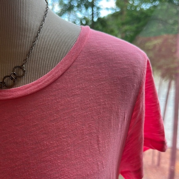 J. Crew Vintage Cotton Bright Pink Short Sleeve T-Shirt, Medium, EUC - Picture 4 of 8